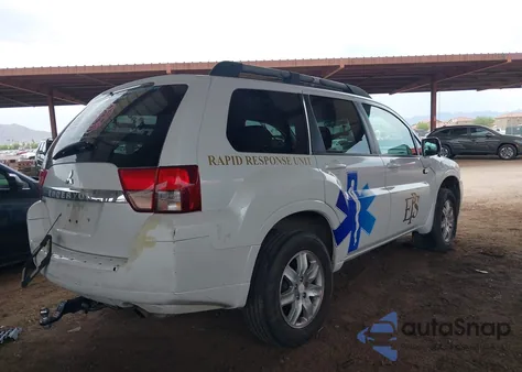 2010 Mitsubishi Endeavor Ls z USA, uszkodzony, nr VIN 4A4JM2AS6AE015216
